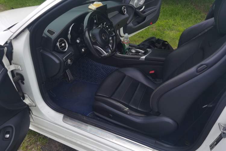 Used Mercedes-Benz C-Class 2016 C 200 Coupe Driver Seat