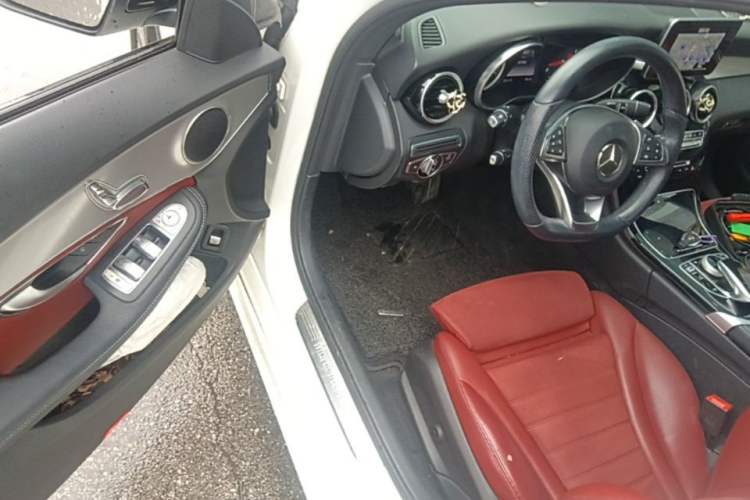 Used Mercedes-Benz C-Class 2016 C 200 Sport Edition Driver Seat