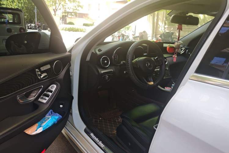 Used Mercedes-Benz C-Class 2016 C 200 L Sport Edition Driver Seat