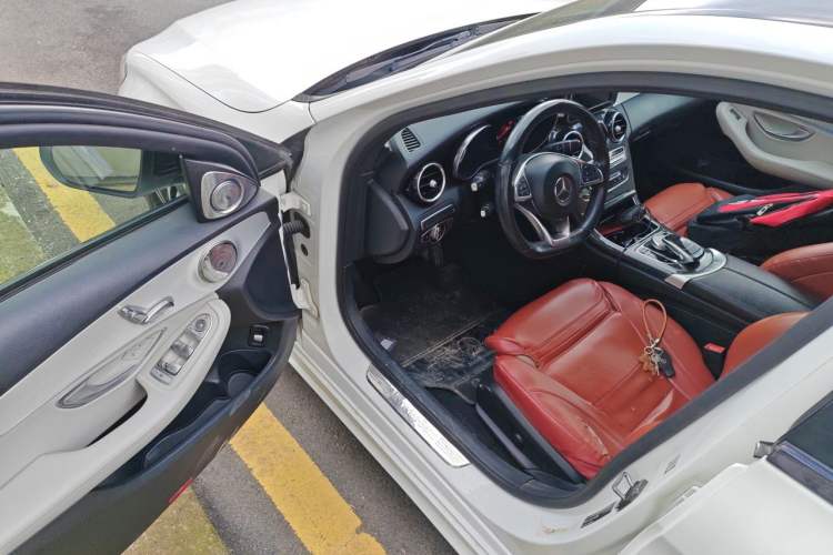 Used Mercedes-Benz C-Class 2016 C 200 Sport Edition Driver Seat