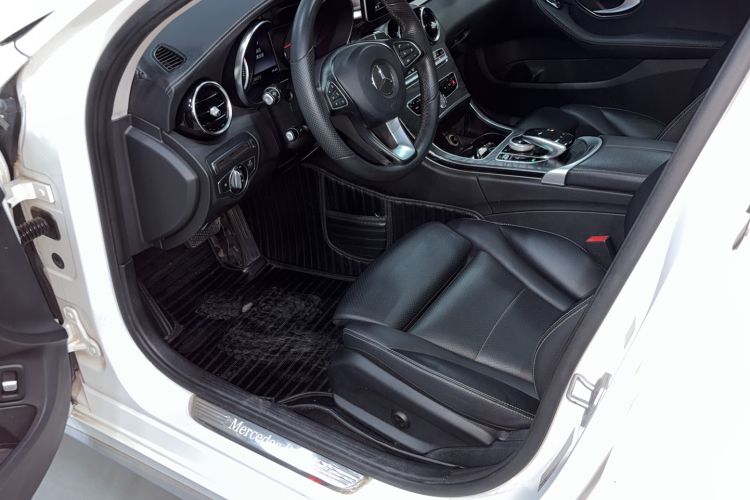 Used Mercedes-Benz C-Class 2016 C 200 L Sport Edition Driver Seat
