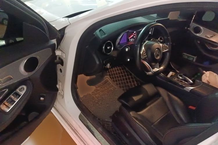 Used Mercedes-Benz C-Class 2016 C 200 Sport Edition Driver Seat