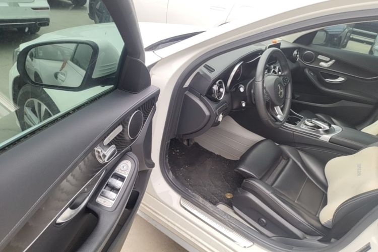 Used Mercedes-Benz C-Class 2016 C 200 L Sport Edition Driver Seat