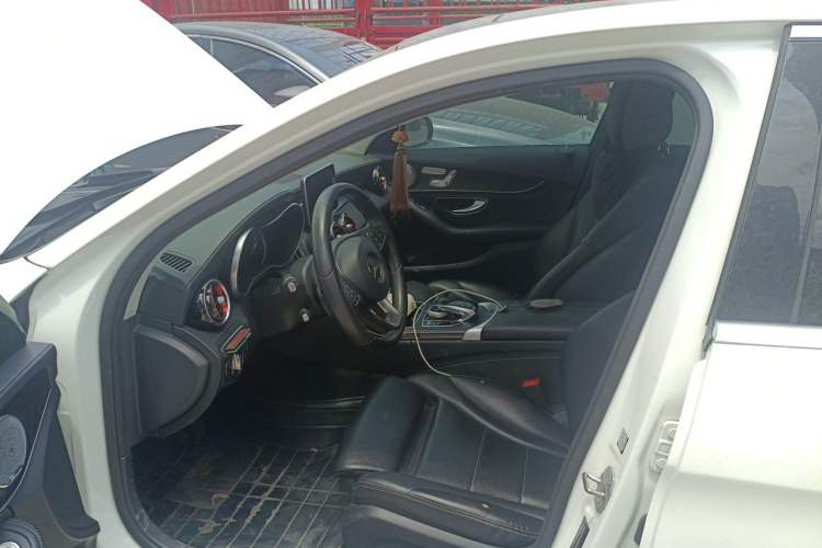 Used Mercedes-Benz C-Class 2016 C 200 L Sport Edition Driver Seat