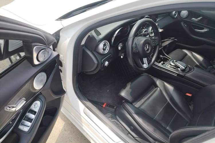 Used Mercedes-Benz C-Class 2016 C 180 Estate Driver Seat