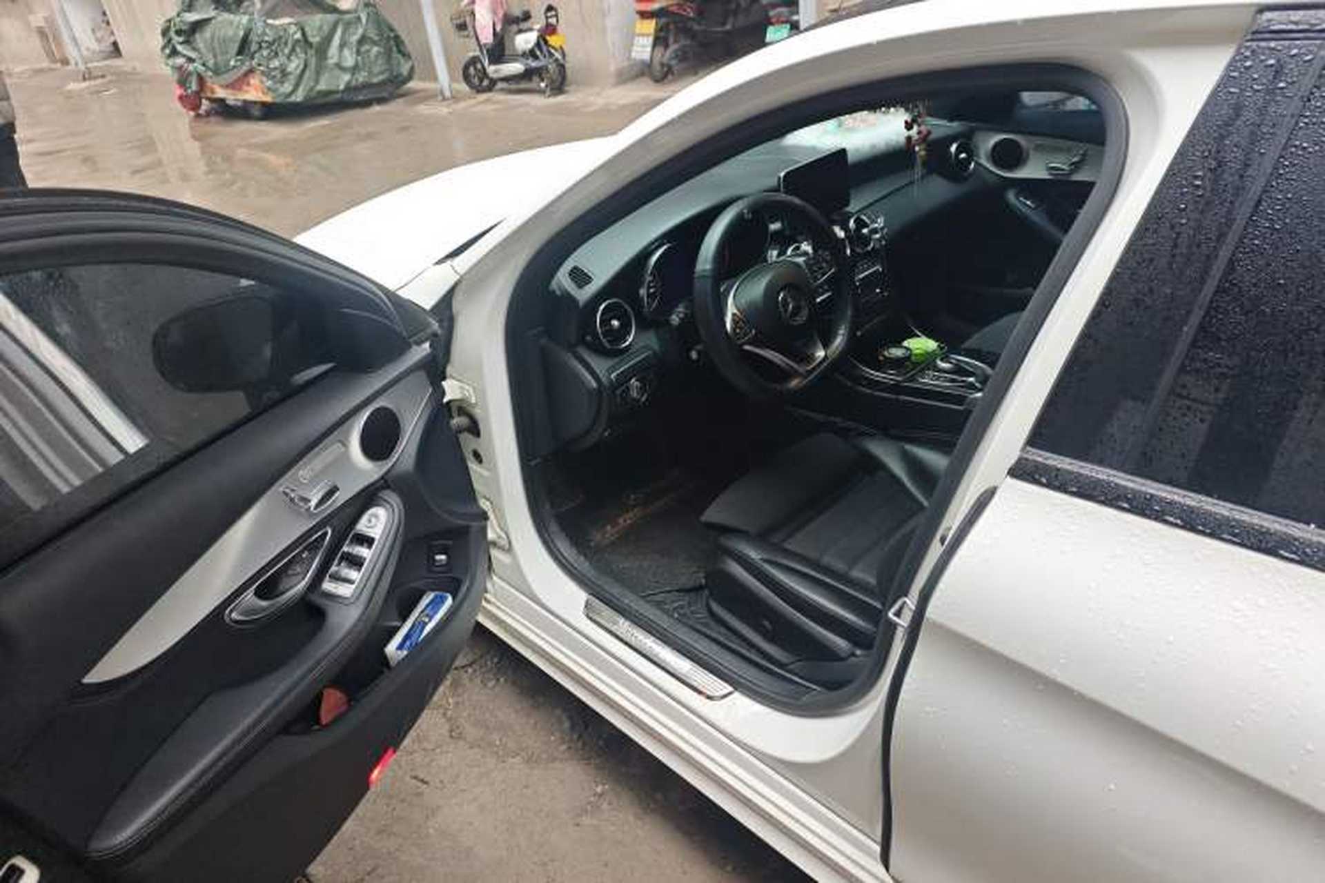 Used Mercedes-Benz C-Class 2016 C 200 Sport Edition 4MATIC Driver Seat