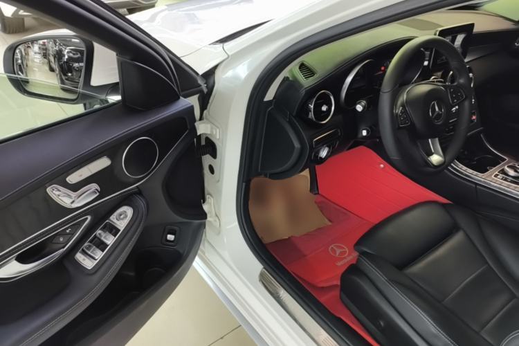 Used Mercedes-Benz C-Class 2016 C 200 L Sport Edition Driver Seat