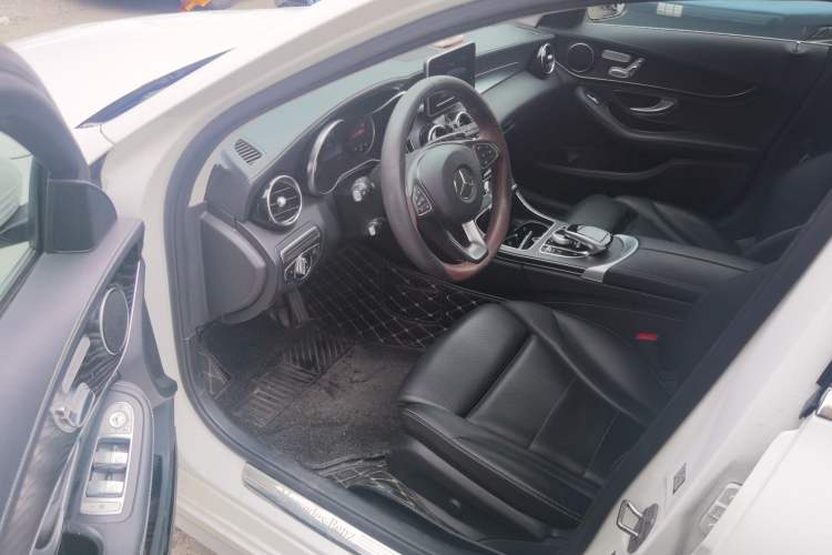 Used Mercedes-Benz C-Class 2016 C 200 L Sport Edition Driver Seat