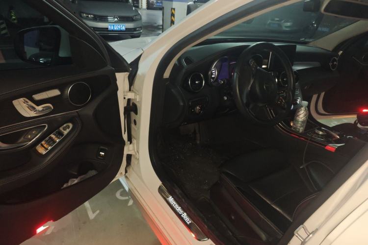 Used Mercedes-Benz C-Class 2016 C 200 L 4MATIC Sport Edition Driver Seat