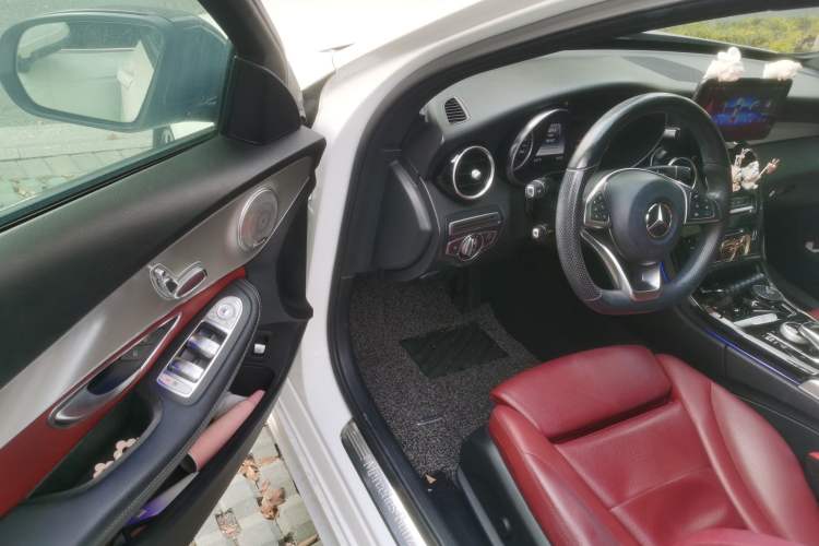 Used Mercedes-Benz C-Class 2016 C 200 Sport Edition Driver Seat