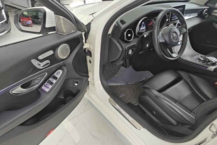 Used Mercedes-Benz C-Class 2016 C 200 L Sport Edition Driver Seat