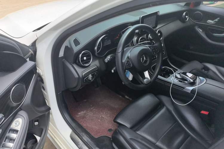 Used Mercedes-Benz C-Class 2016 C 180 L Sport Edition Driver Seat
