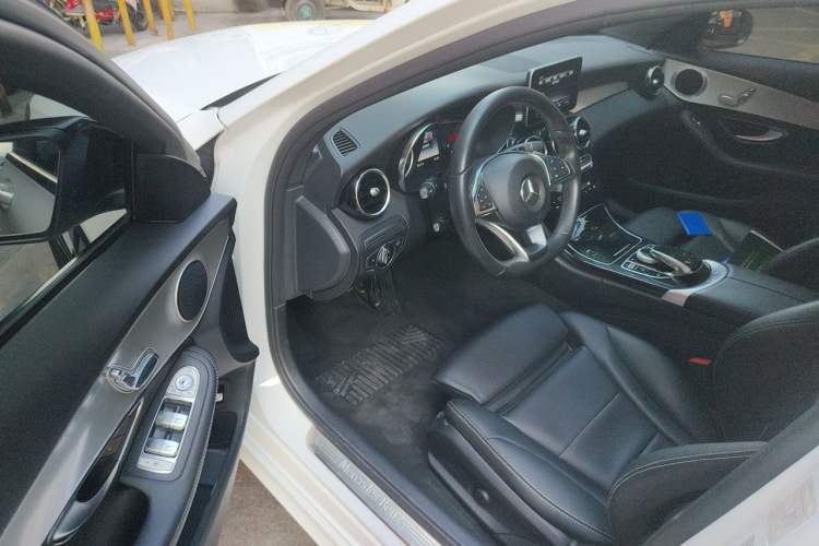 Used Mercedes-Benz C-Class 2016 C 200 Sport Edition Driver Seat
