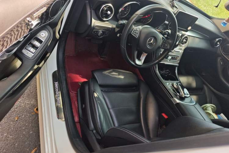 Used Mercedes-Benz C-Class 2016 C 200 L Sport Edition Driver Seat
