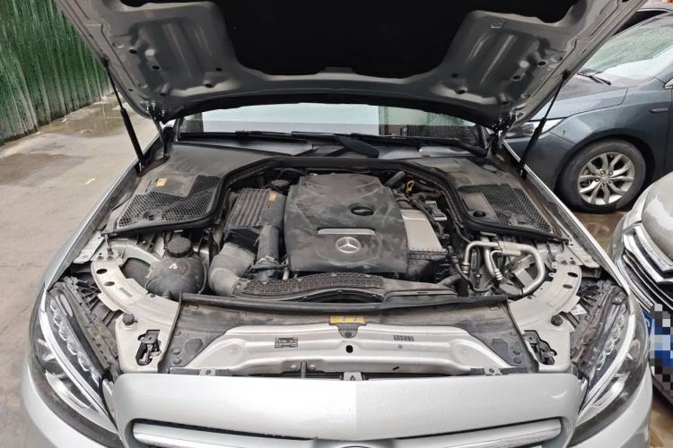 Used Mercedes-Benz C-Class 2016 C 200 L Sport Edition Engine Bay