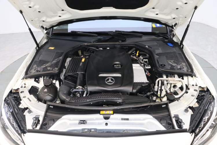 Used Mercedes-Benz C-Class 2016 C 200 L Sport Edition Engine Bay