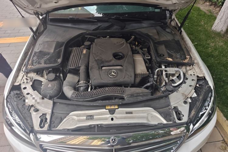 Used Mercedes-Benz C-Class 2016 C 200 L Engine Bay