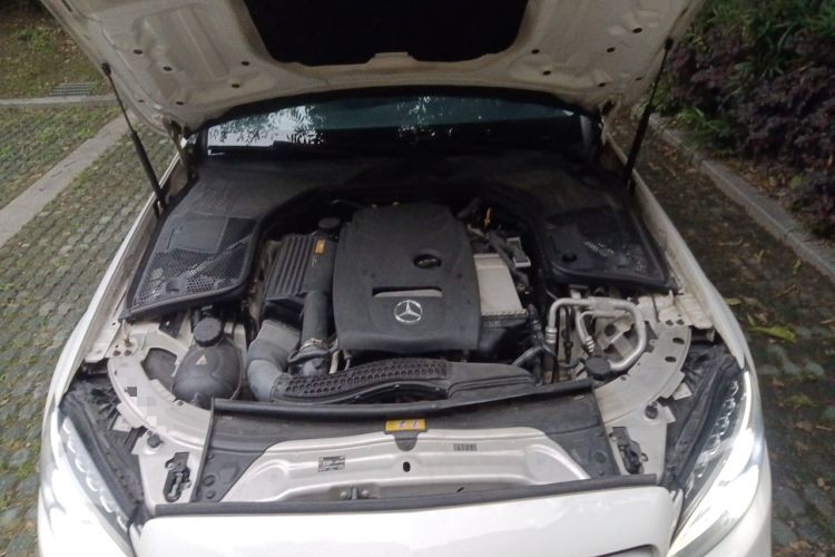 Used Mercedes-Benz C-Class 2016 C 200 L Sport Edition Engine Bay