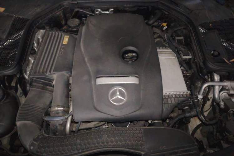 Used Mercedes-Benz C-Class 2016 C 200 L Sport Edition Engine Bay