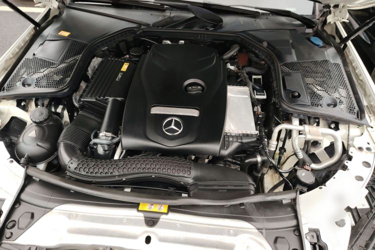 Used Mercedes-Benz C-Class 2016 C 180 Estate Engine Bay