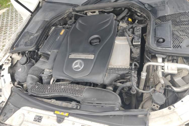 Used Mercedes-Benz C-Class 2016 C 200 Sport Edition Engine Bay