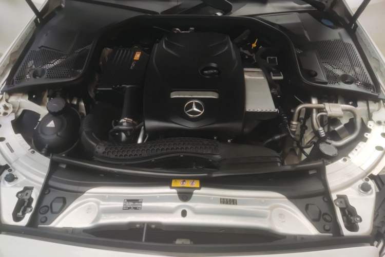 Used Mercedes-Benz C-Class 2016 C 200 L Sport Edition Engine Bay