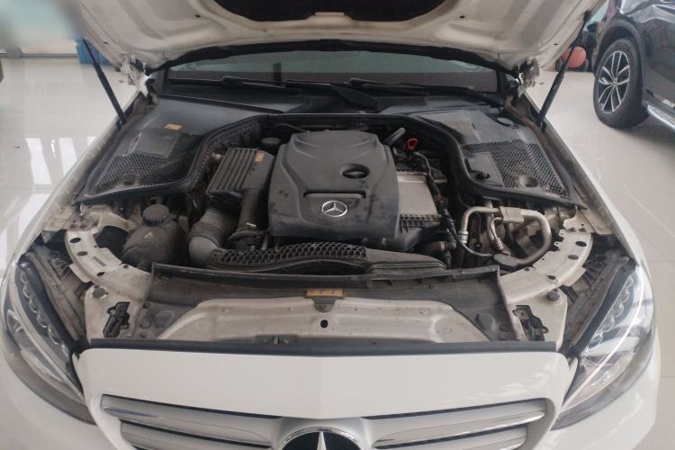 Used Mercedes-Benz C-Class 2016 C 180 Estate Engine Bay