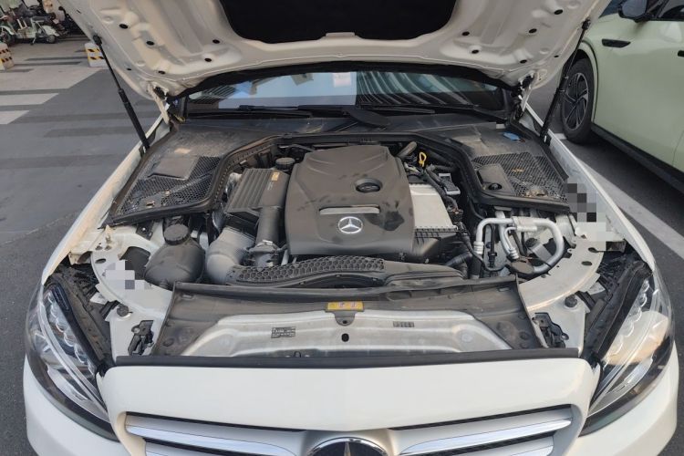 Used Mercedes-Benz C-Class 2016 C 200 L Sport Edition Engine Bay