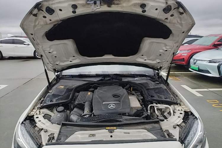 Used Mercedes-Benz C-Class 2016 C 200 Sport Edition Engine Bay