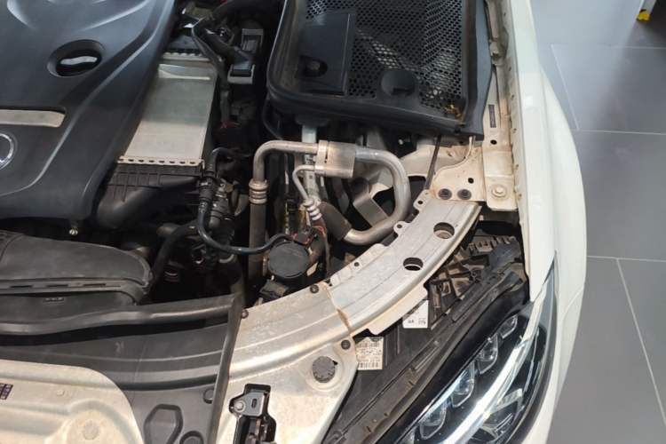 Used Mercedes-Benz C-Class 2016 C 180 L Sport Edition Engine Bay Left
