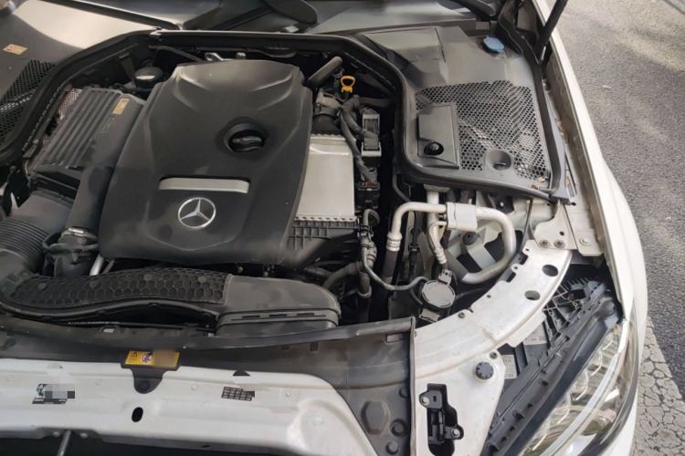 Used Mercedes-Benz C-Class 2016 C 200 L Sport Edition Engine Bay Left