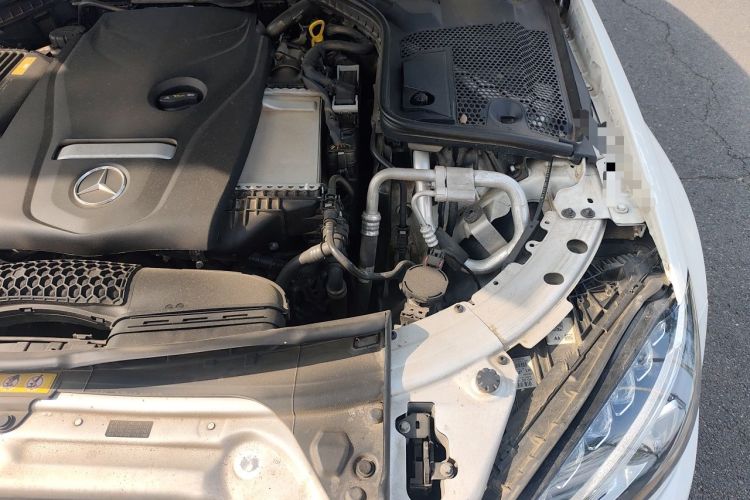 Used Mercedes-Benz C-Class 2016 C 200 L Sport Edition Engine Bay Left