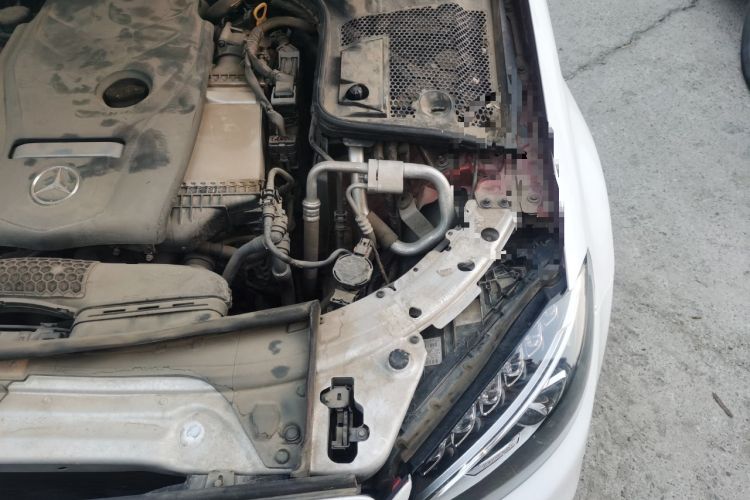 Used Mercedes-Benz C-Class 2016 C 200 L Sport Edition Engine Bay Left