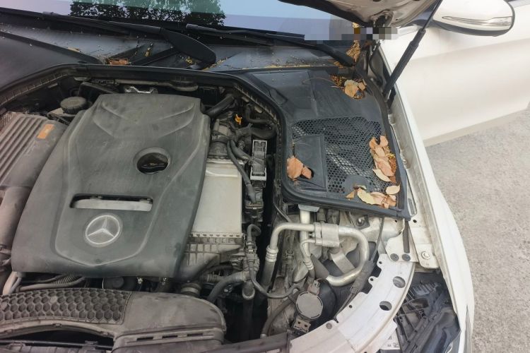 Used Mercedes-Benz C-Class 2016 C 200 L Sport Edition Engine Bay Left