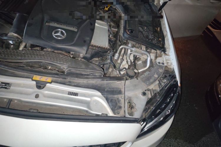 Used Mercedes-Benz C-Class 2016 C 200 L Sport Edition Engine Bay Left