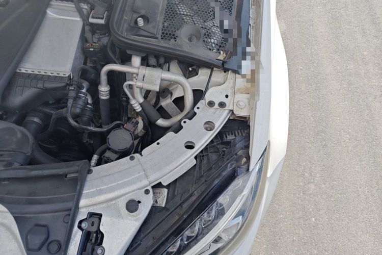 Used Mercedes-Benz C-Class 2016 C 180 L Sport Edition Engine Bay Left