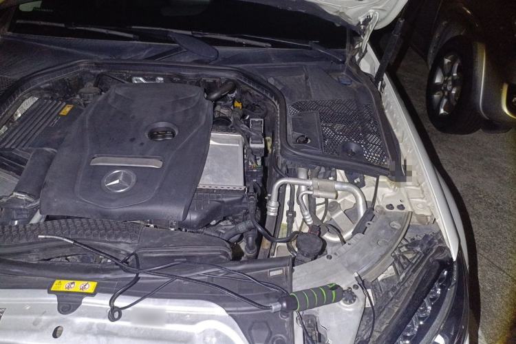 Used Mercedes-Benz C-Class 2016 C 200 L Sport Edition Engine Bay Left