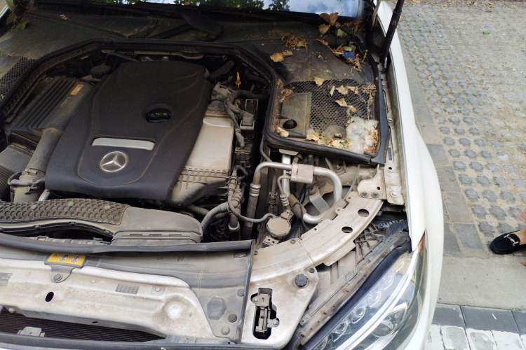 Used Mercedes-Benz C-Class 2016 C 200 Sport Edition Engine Bay Left