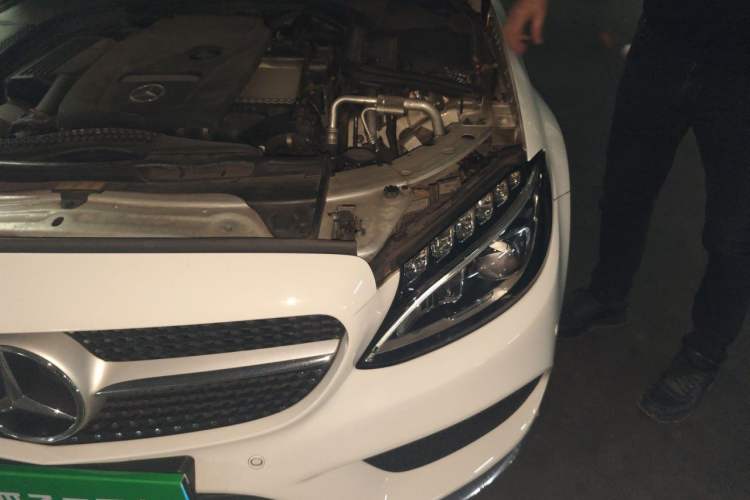 Used Mercedes-Benz C-Class 2016 C 200 Coupe Engine Bay Left