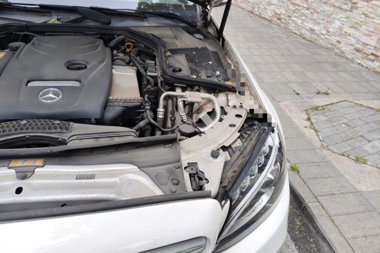 Used Mercedes-Benz C-Class 2016 C 200 L Sport Edition Engine Bay Left