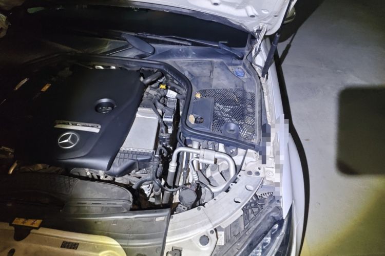 Used Mercedes-Benz C-Class 2016 C 200 L Sport Edition Engine Bay Left