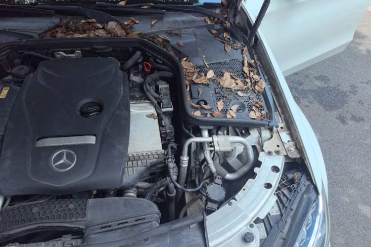 Used Mercedes-Benz C-Class 2016 C 180 L Sport Edition Engine Bay Left