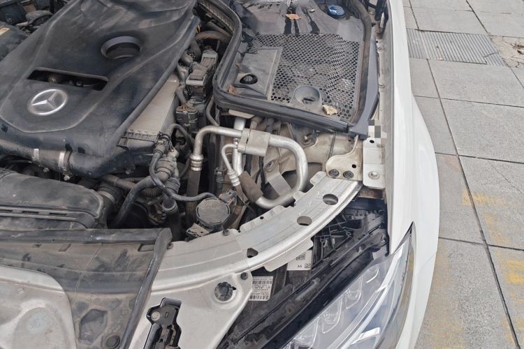Used Mercedes-Benz C-Class 2016 C 200 Sport Edition Engine Bay Left