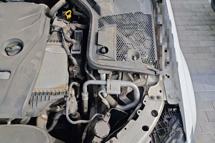 Used Mercedes-Benz C-Class 2016 C 200 L 4MATIC Sport Edition Engine Bay Left