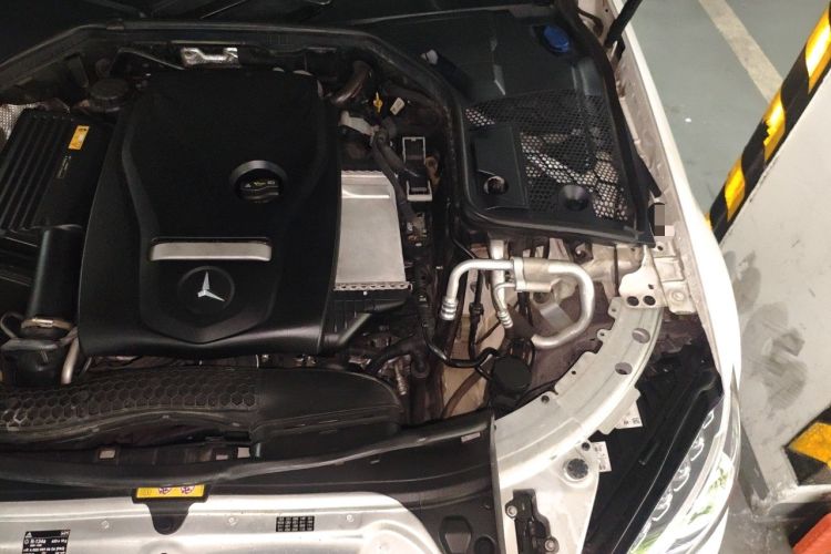 Used Mercedes-Benz C-Class 2016 C 200 L Sport Edition Engine Bay Left
