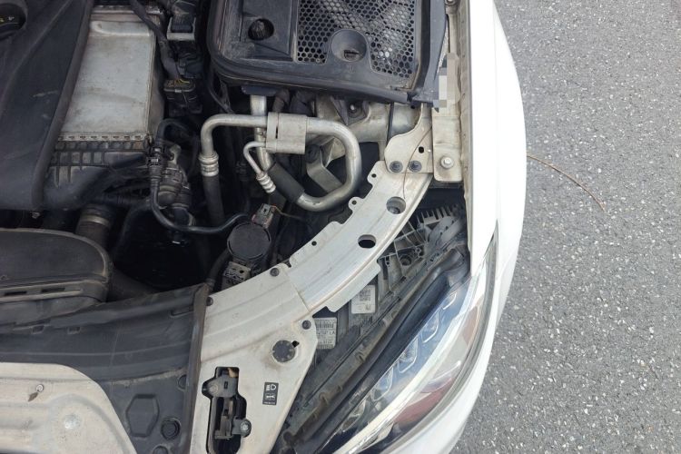 Used Mercedes-Benz C-Class 2016 C 200 L 4MATIC Sport Edition Engine Bay Left