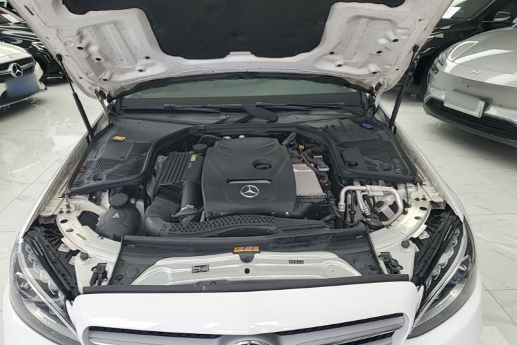 Used Mercedes-Benz C-Class 2016 C 200 L Sport Edition Engine Bay