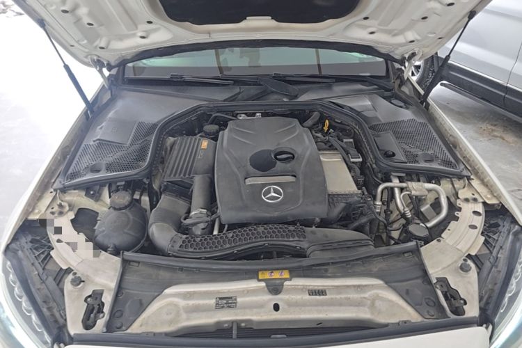 Used Mercedes-Benz C-Class 2016 C 200 L Sport Edition Engine Bay