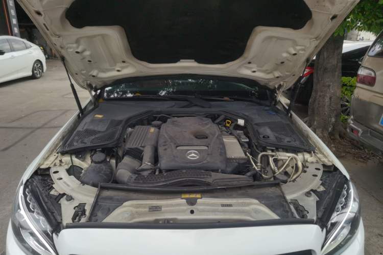Used Mercedes-Benz C-Class 2016 C 200 Sport Edition Engine Bay