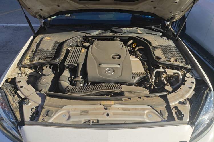 Used Mercedes-Benz C-Class 2016 C 200 L Sport Edition Engine Bay